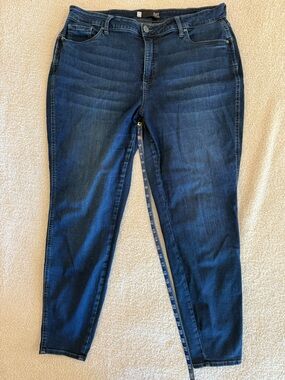 Kut from the Kloth Dark Blue Skinny Jeans
